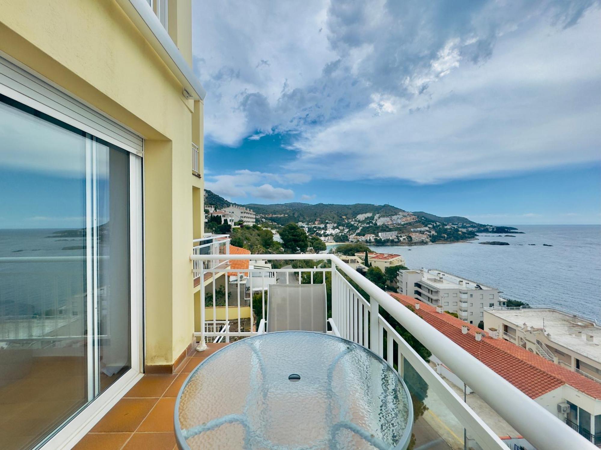 Marina 4 Apartment Roses Luaran gambar